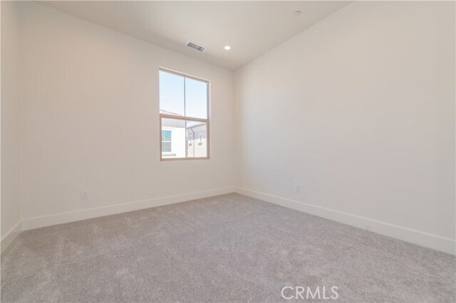 Building Photo - 120 Rimstone