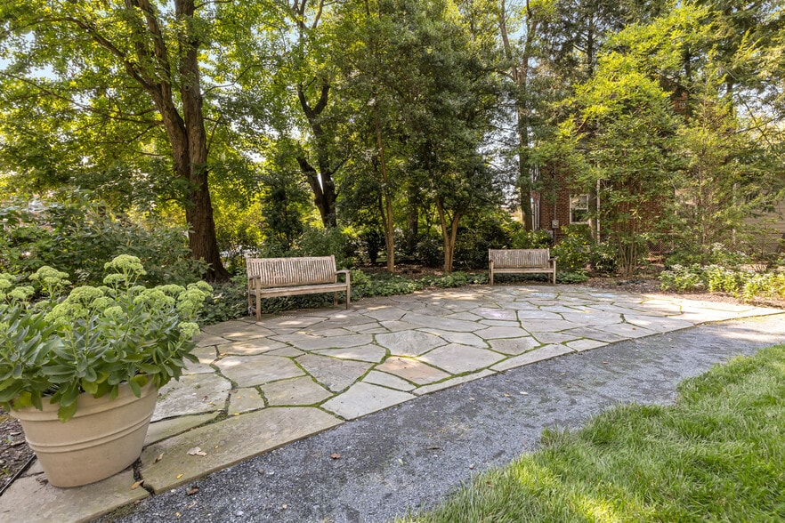 Building Photo - 4600 Connecticut Ave NW