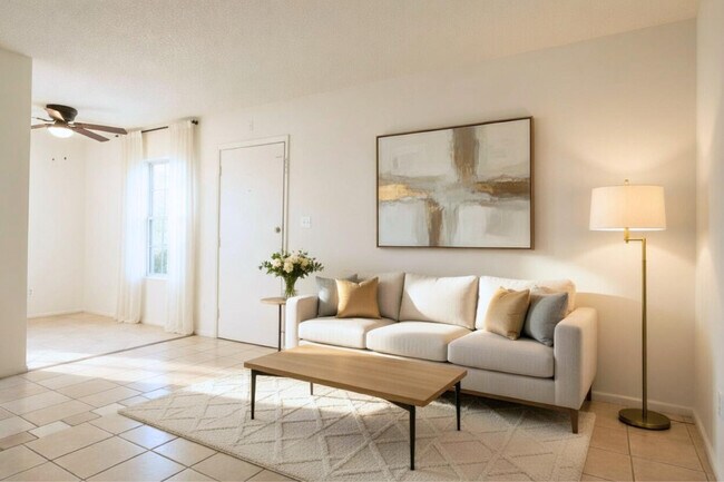 Building Photo - 1704 E 6th Ave