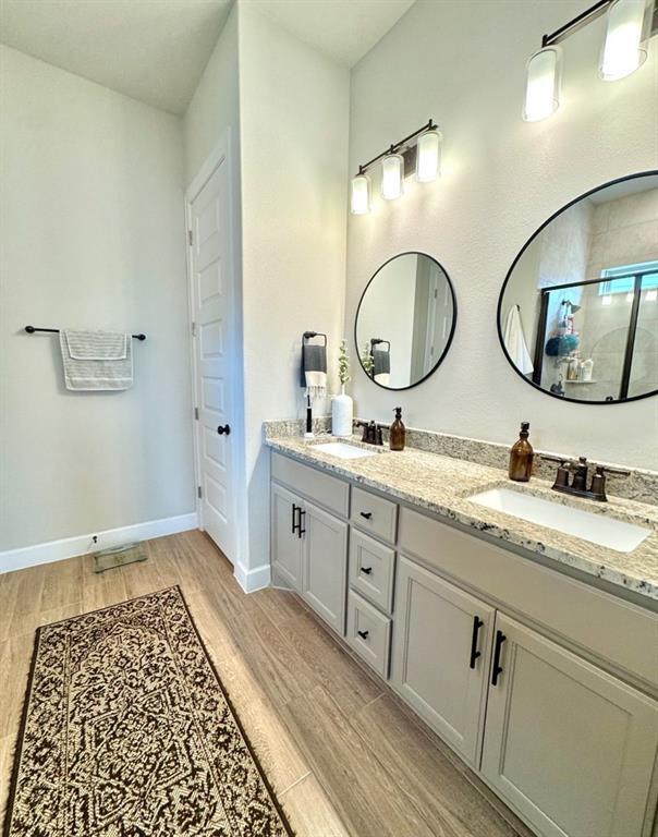 Building Photo - 2810 Sebring Cir