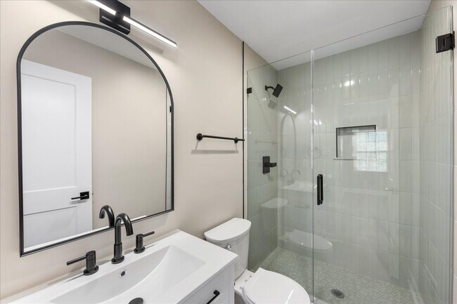 Building Photo - 4700 Walden Ct
