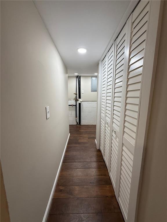 Building Photo - 8856 Gateridge Ct