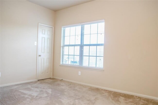 Building Photo - 15911 Lost Anchor Way Ln