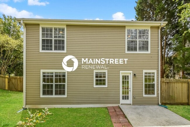 Building Photo - 412 Windstream Dr SW