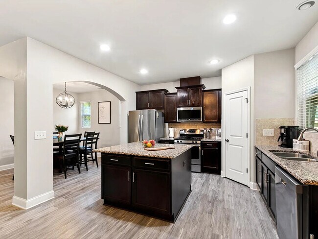 Building Photo - Earn Wealth While Leasing – Like a Homeowner – Lease to Own