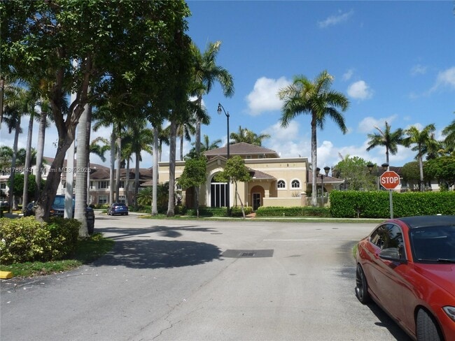 Building Photo - 8980 W Flagler St