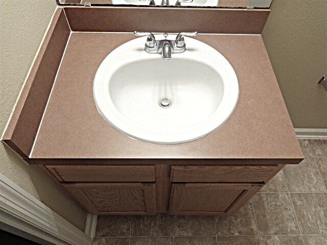 Building Photo - 1250 Spring Creek Ct