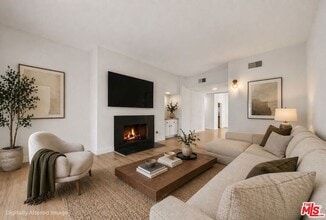 Building Photo - 12030 Valleyheart Dr