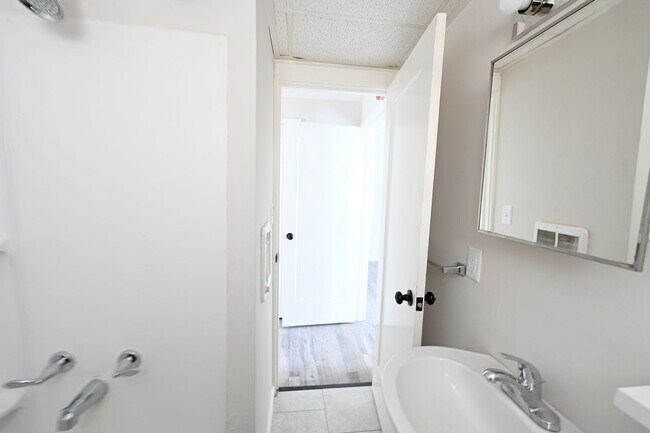 Building Photo - 3325 OH-39