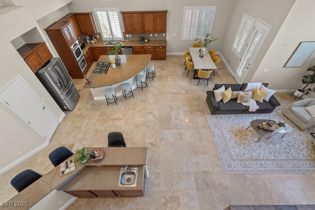 Building Photo - 858 La Sconsa Dr