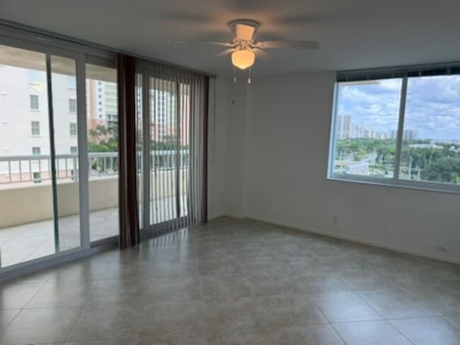Building Photo - 990 Cape Marco Dr