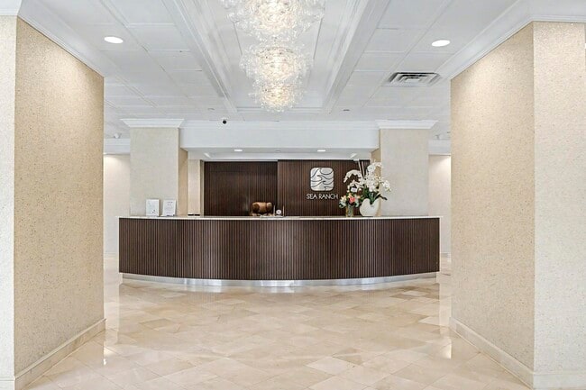 Building Photo - 4301 N Ocean Blvd