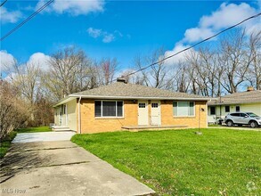 Building Photo - 4913 Dunsmore Ave
