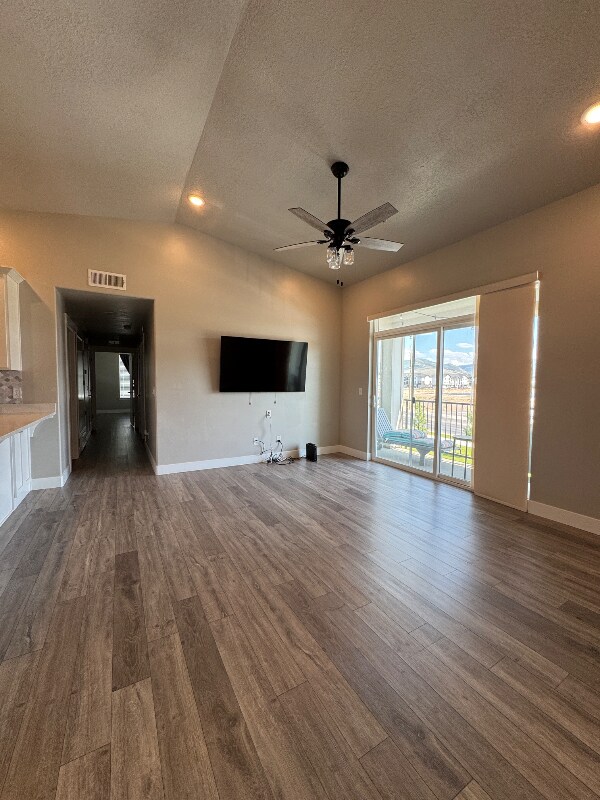 Building Photo - 1128 S 820 E