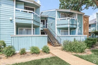 Building Photo - 1 br, 1 bath Condo - 3520 East Nasa Pkwy F...