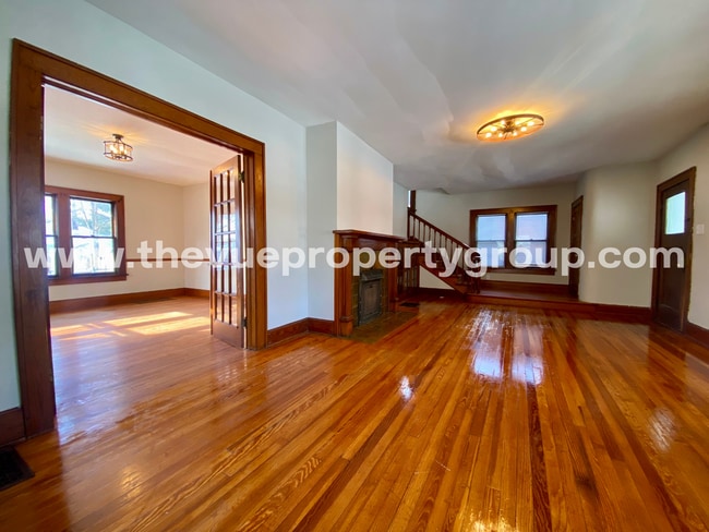 Building Photo - 3BR Beauty with Hardwood Floors + Remodeled Kitchen + Fenced Yard!