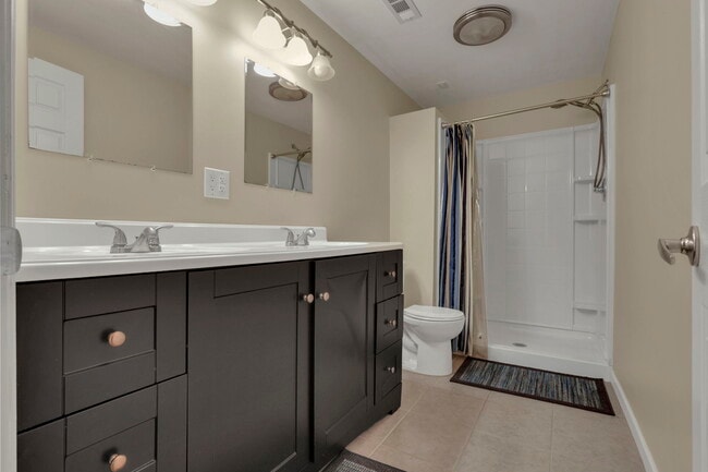 Building Photo - 8006 Caraway Ave