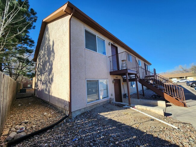 Building Photo - 6657 Dublin Loop W