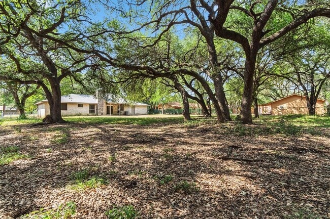 Building Photo - 10303 Slaughter Creek Dr