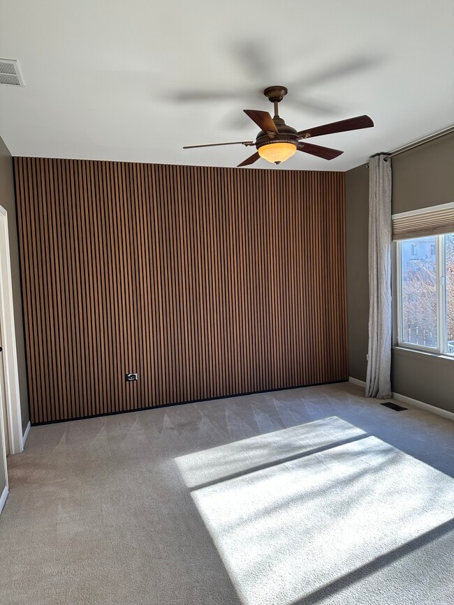 Building Photo - 4313 Dillon St