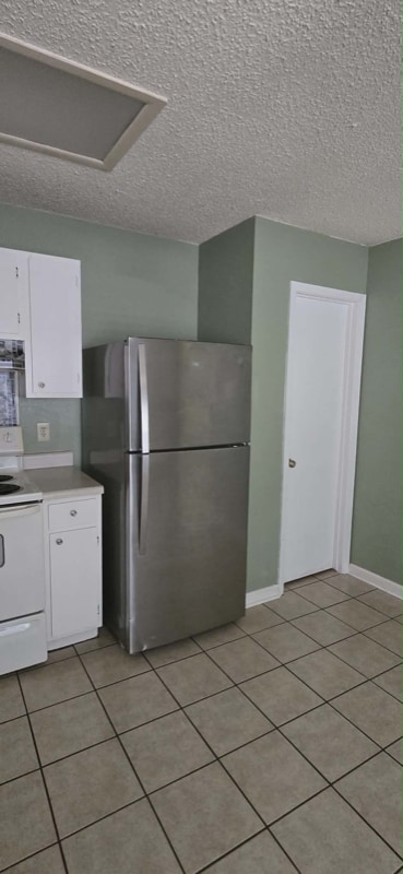 Building Photo - 13018 Chimney Oak Dr