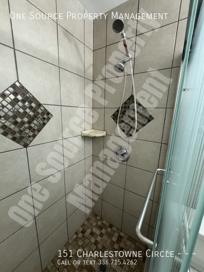 Building Photo - 151 Charlestowne Cir