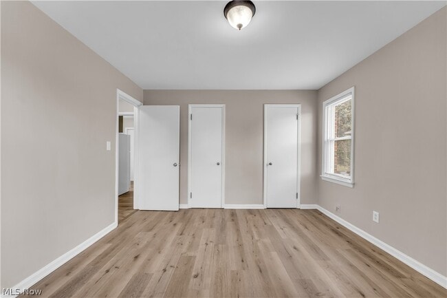 Building Photo - 10008 Edgepark Dr