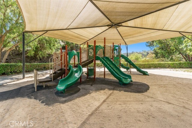 Building Photo - 25732 Weston Dr