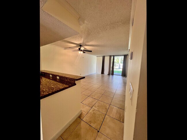 Building Photo - 8266 NW 24th St