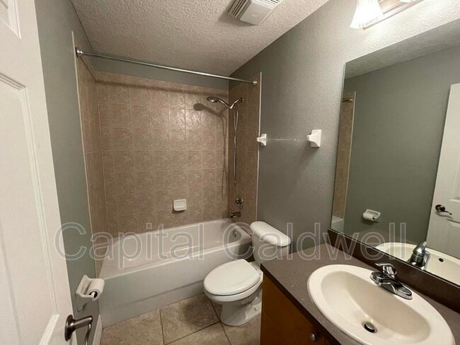 Building Photo - 4501 Bay Spring Ct