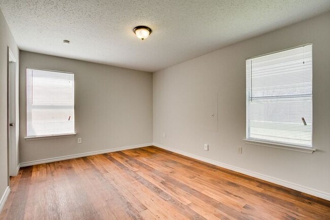 Building Photo - No Application Fees*