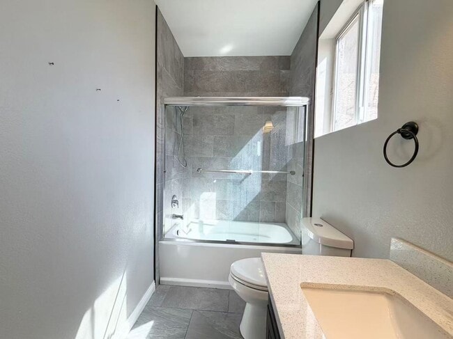 Building Photo - Wonderful corner lot home features 4 bedrooms and 3 full bathrooms