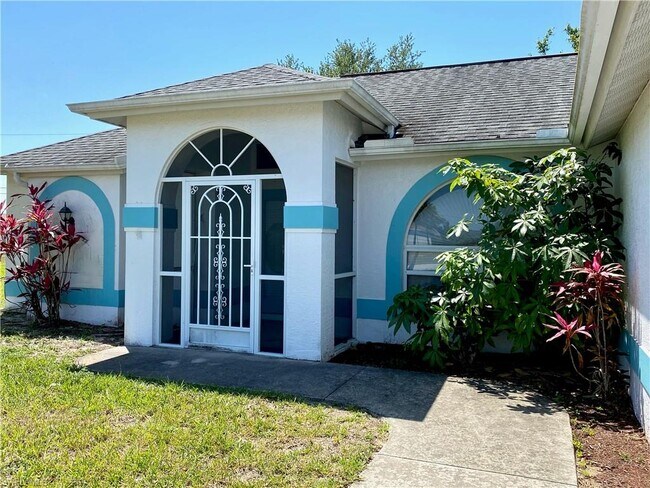 Building Photo - 1922 NE 14th Terrace