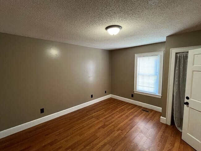 Building Photo - 2535 Marble St