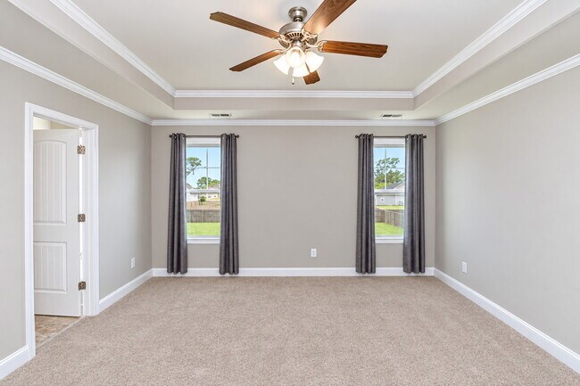 Building Photo - 208 Weeping Willow Dr