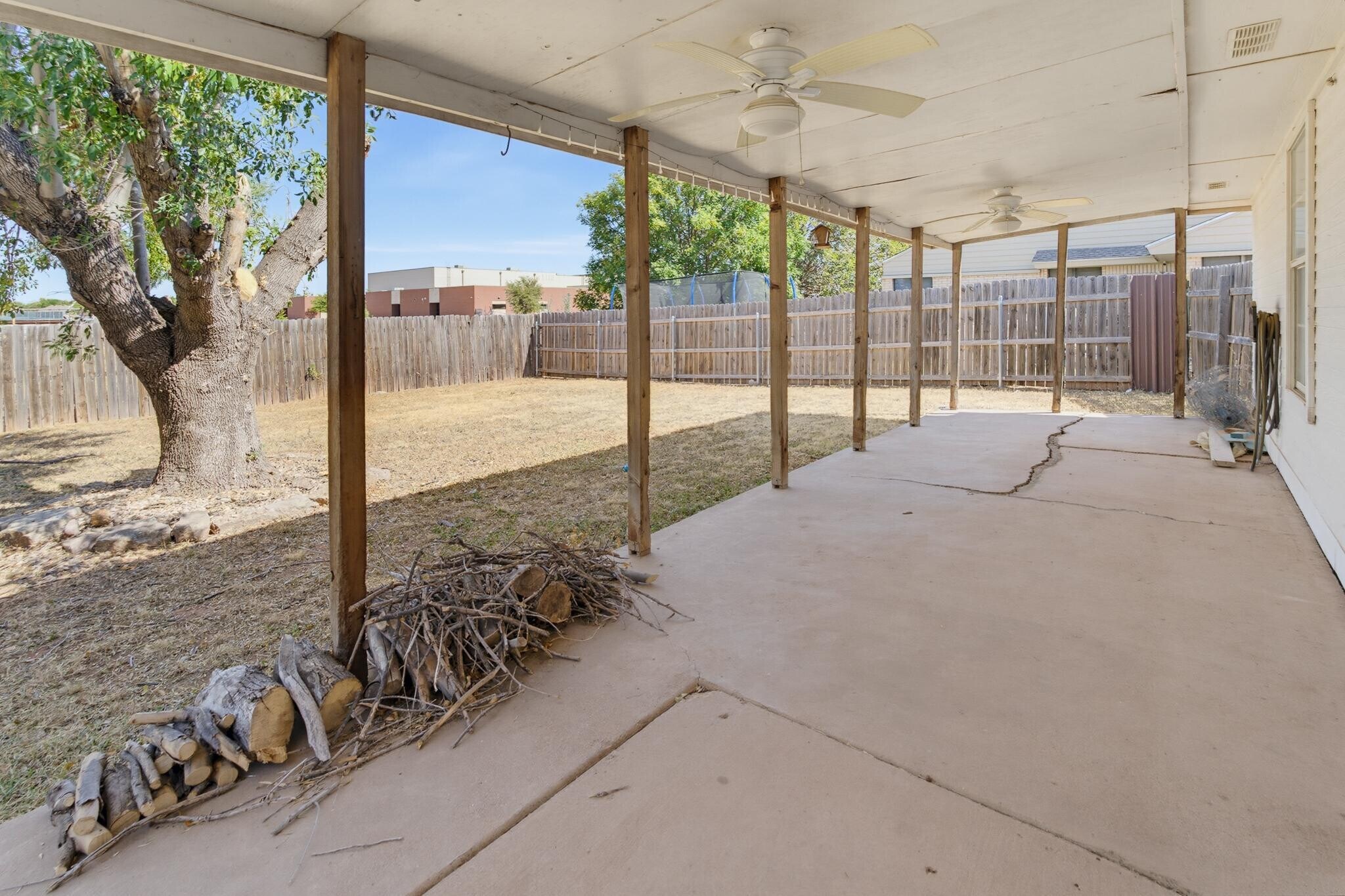Building Photo - 7917 Thompson Pky