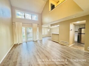 Building Photo - 2904 Old Hwy 8