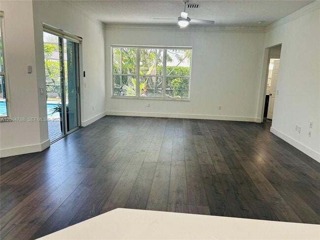 Building Photo - 1046 SW 159th Way