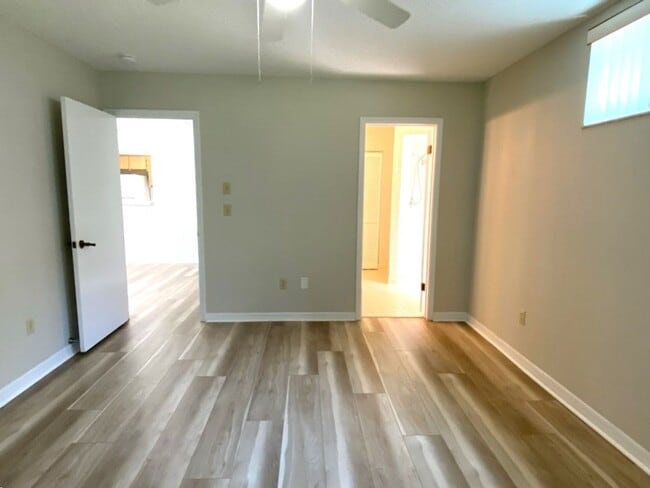 Building Photo - Two Bedroom Pelican BayTownhome