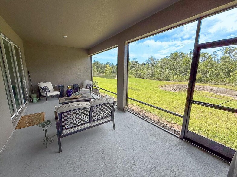 Building Photo - 10367 Banyan Breeze Blvd