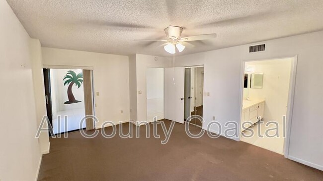 Building Photo - 6121 Pointe Regal Cir