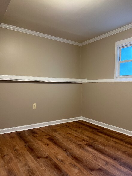 Building Photo - 3065 Antrim Cir