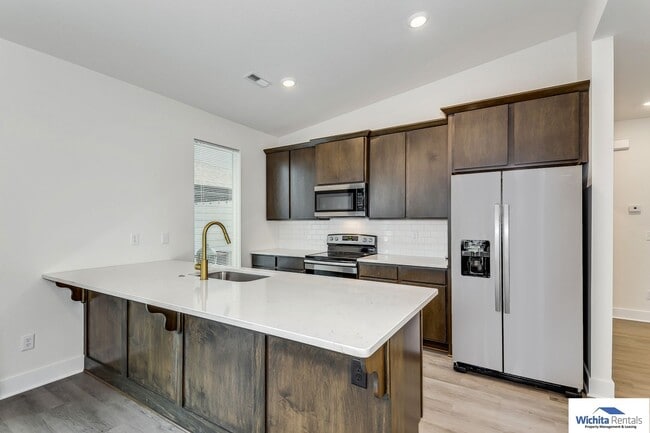 Building Photo - 3 bed, 2 bath patio home - SE Wichita  ***First month's rent free at move in***