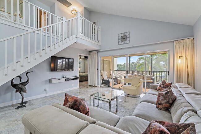 Building Photo - 4161 S US Hwy 1