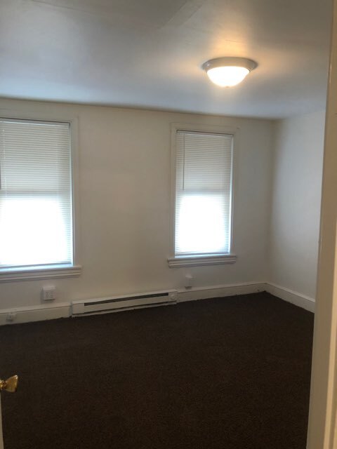 Building Photo - 1215 Linden St