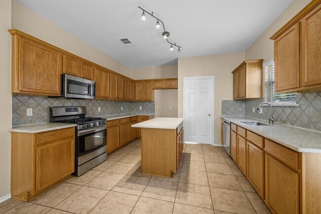 Building Photo - 1142 Stone Forest Trail
