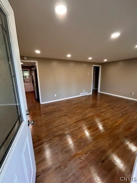 Building Photo - 213 Sunflower Dr