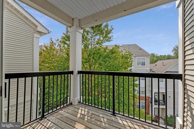 Building Photo - 11355 Aristotle Dr