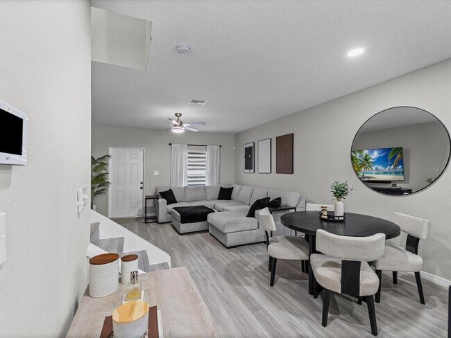 Building Photo - 4367 Har Paul Cir