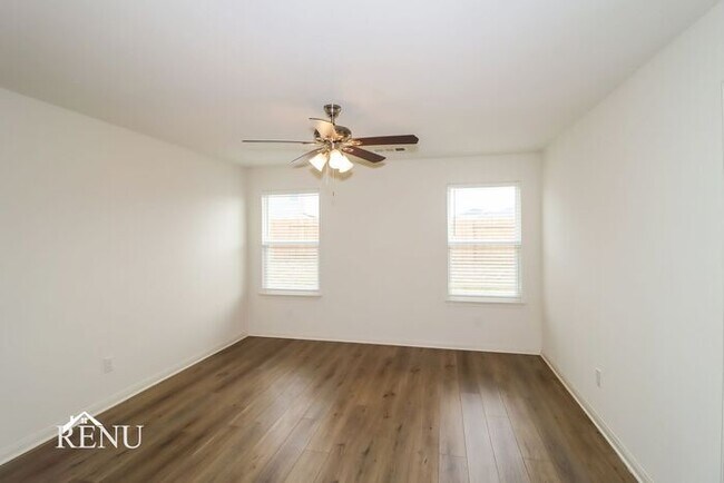 Building Photo - Coming Soon!